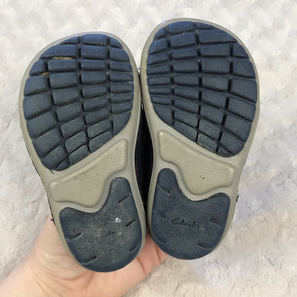Clarks Baby Boy Shoes Size 4W - Picture 3 of 8
